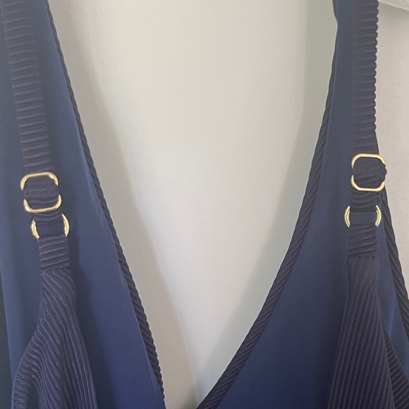 NWT Nordstrom navy maillot One Piece silky ribbed Swimsuit excellent soft feel - Picture 9 of 14